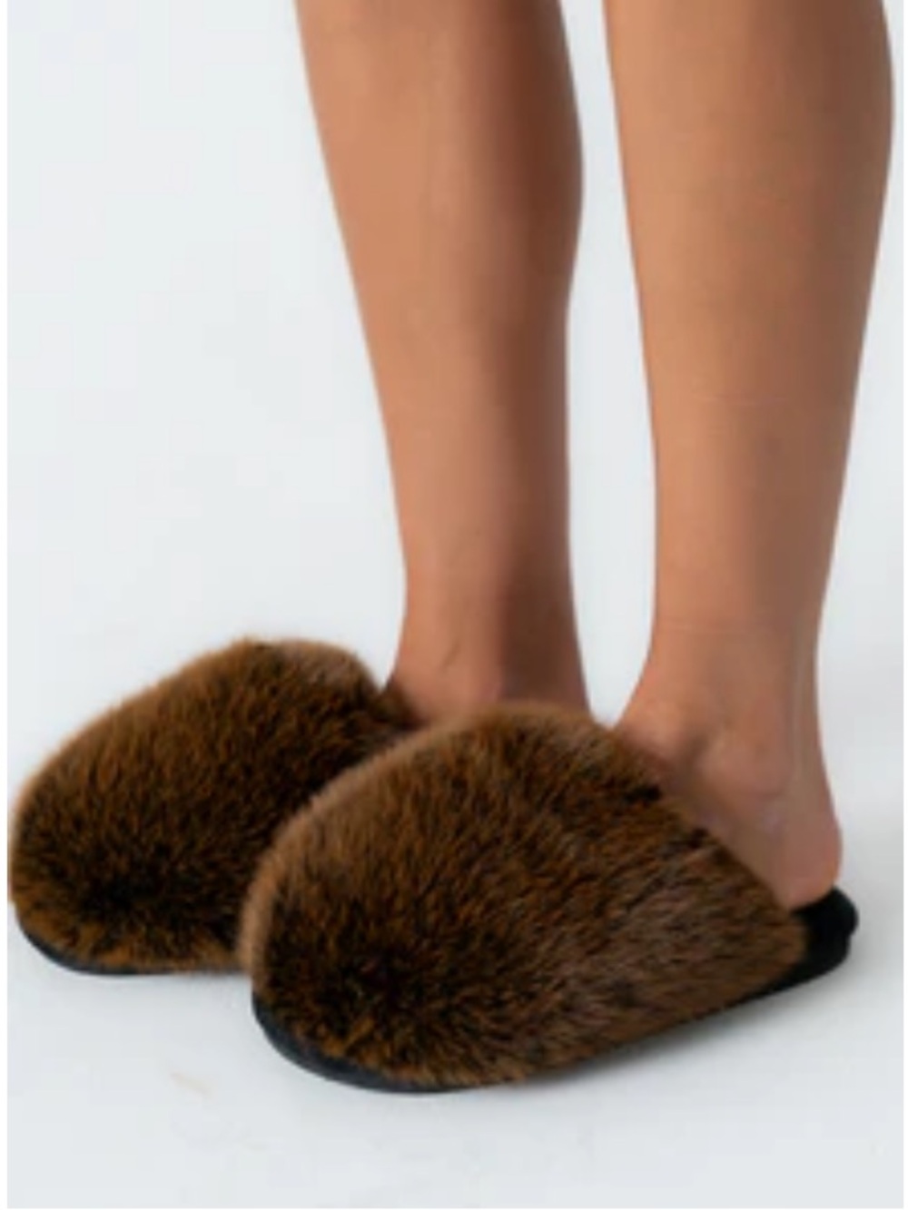 Steve Madden Poof Brown Faux Fur Slippers Womens Size 9 New in Box Lounge Comfy